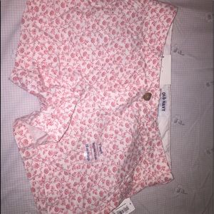 floral shorts